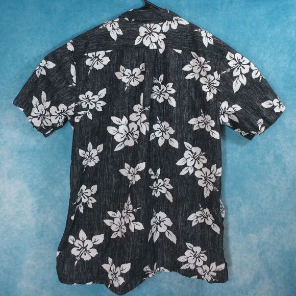 Gap Classic Fit Men's Hawaiian Shirt, Gray/White Floral, Size XL - Picture 2 of 4